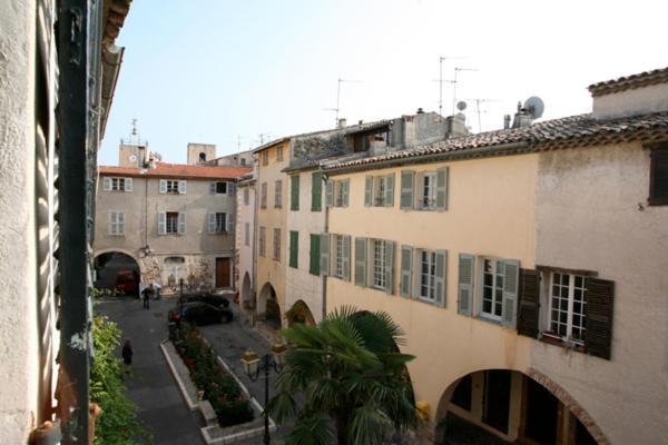 Hôtel Les Arcades Biot Exterior foto