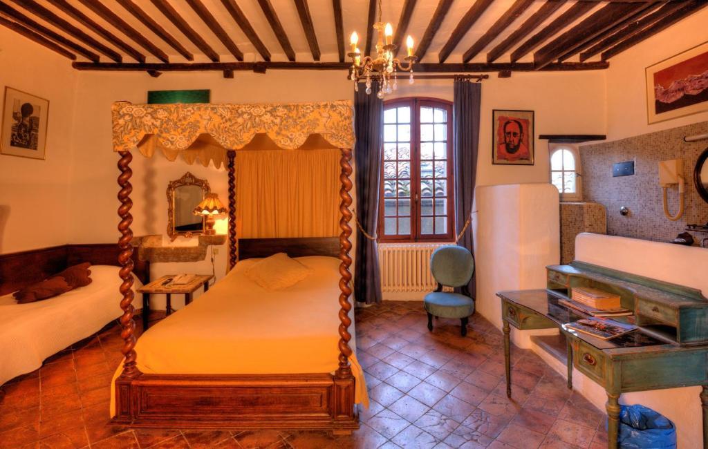 Hôtel Les Arcades Biot Habitación foto