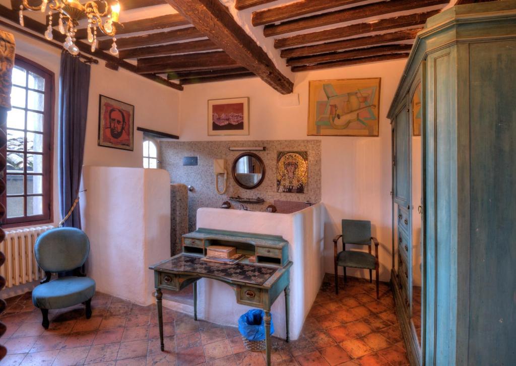 Hôtel Les Arcades Biot Habitación foto